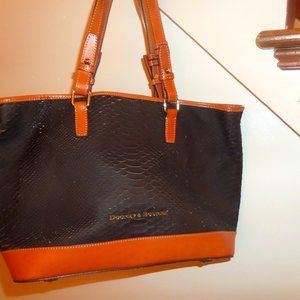 Dooney & Bourke Crock & leather bag